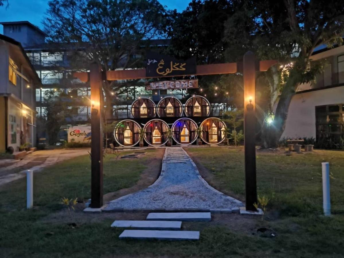 Mango'S Park Port Dickson Hotel Exterior photo